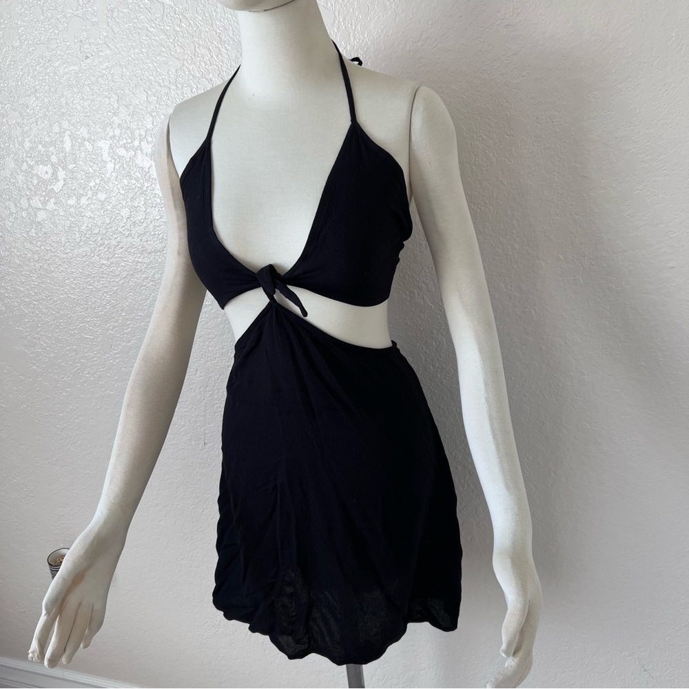 For love and lemons cut out halter dress size M - Picture 9 of 11